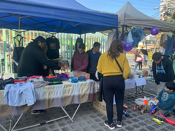 Feria de las pulgas Colegio Alcántara de la Cordillera