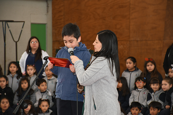 Despedida Y Licenciatura Cuartos Medios Colegio Alicante De La